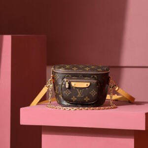 This season's new mini collection of handbags is the best choice 𝔹𝕌𝕄𝔹𝔸𝔾