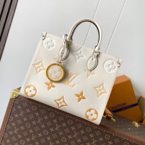 OnTheGo Medium Tote Bag
