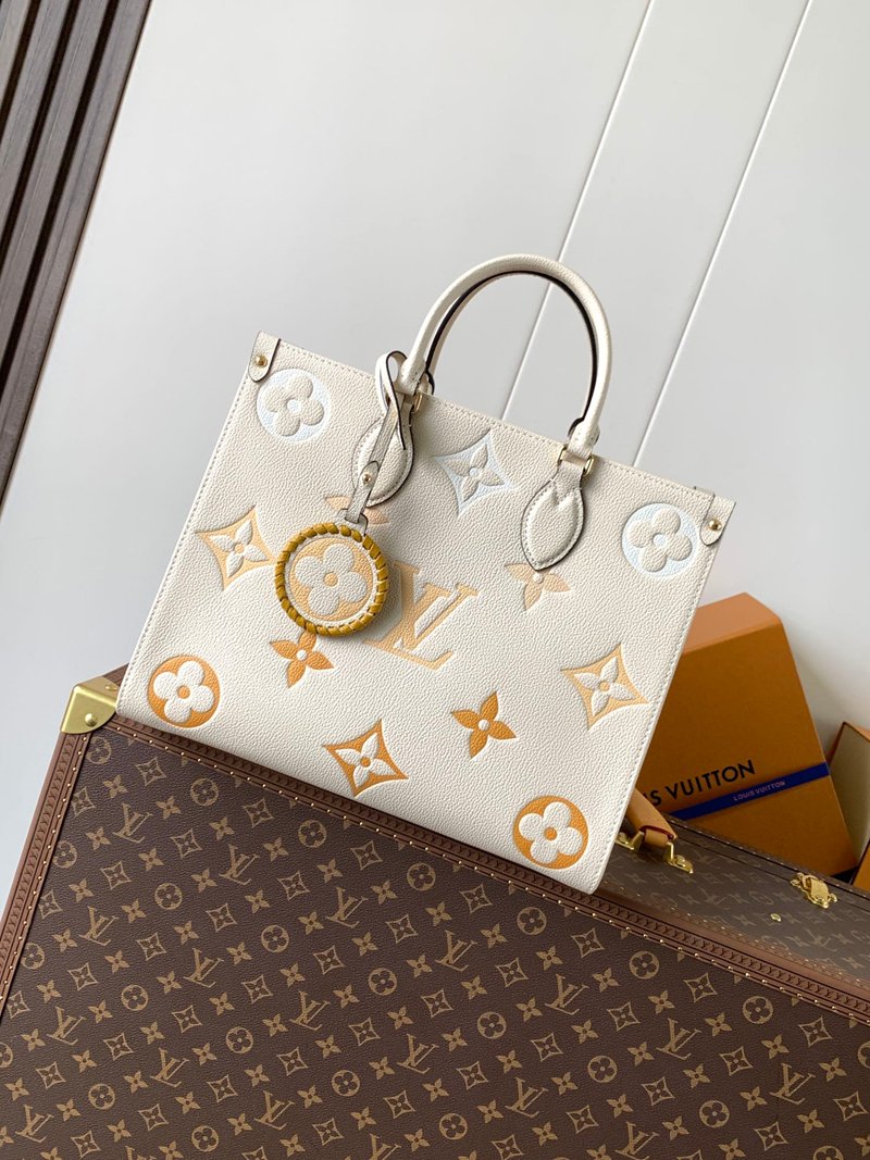 OnTheGo Medium Tote Bag