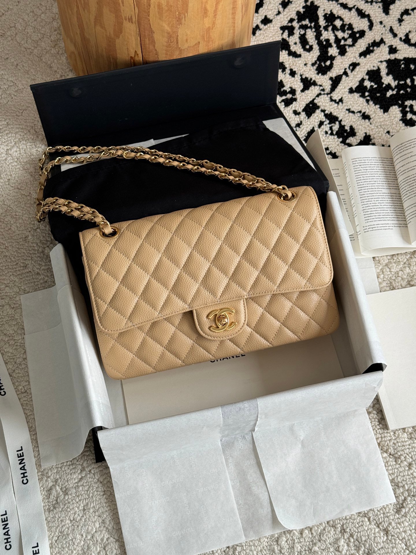 CHANEL CUF SERIES Lychee Pattern Classic Ball Bra Underwear Bag