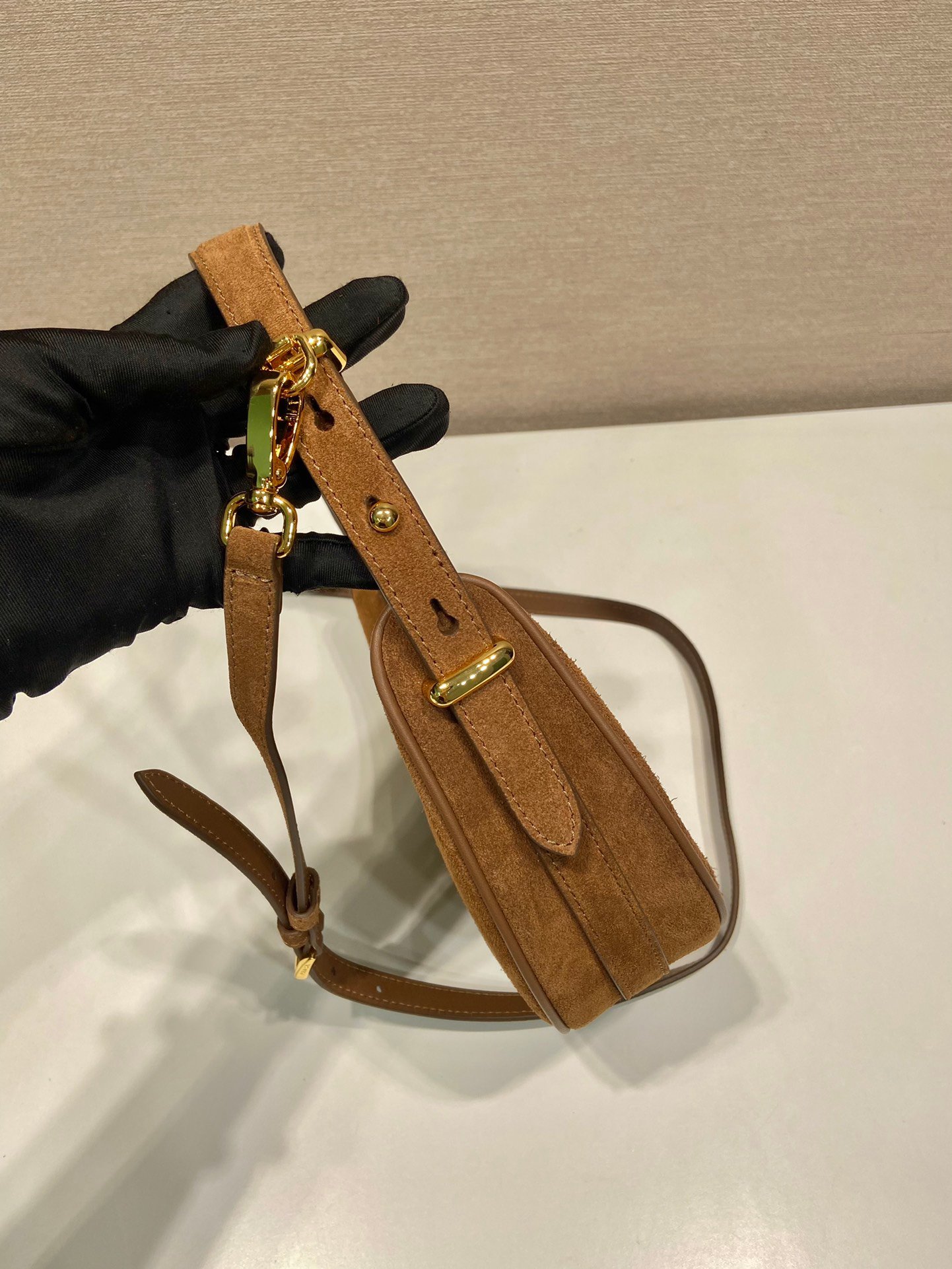 Retro-style Sling and Crossbody Saddle Bag - 图片 4