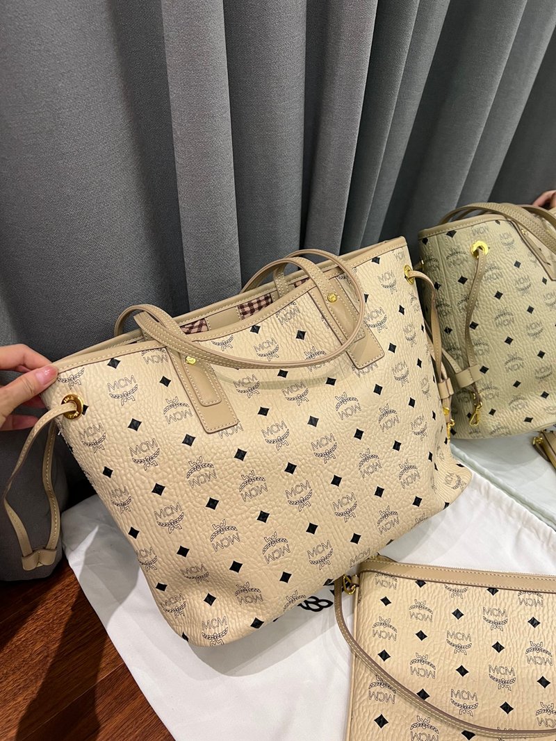 MCM Toni Visetos Series Tote Bag - 图片 3