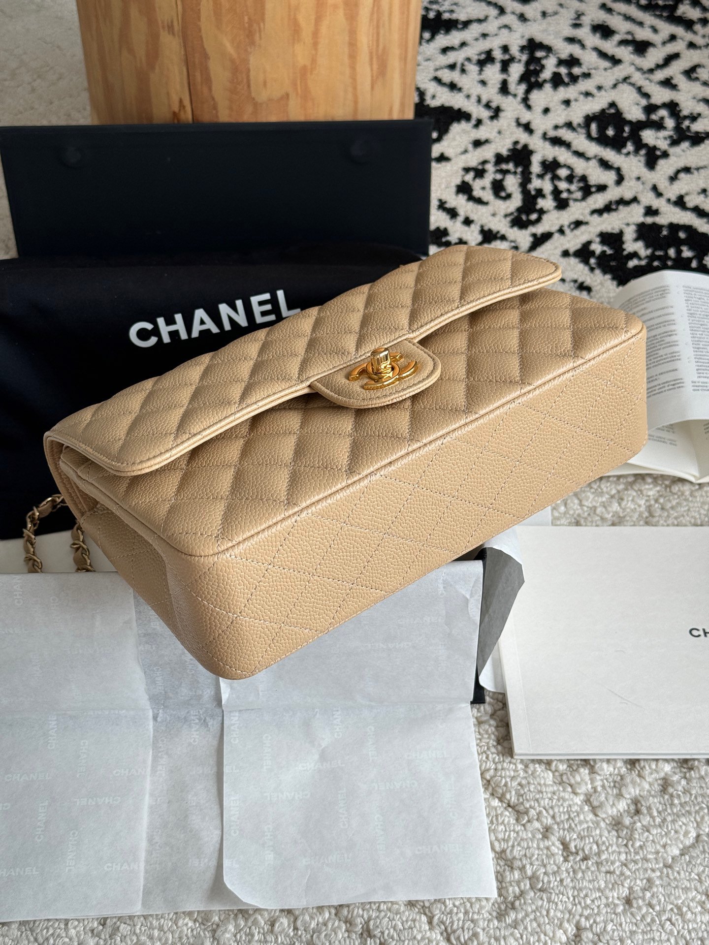 CHANEL CUF SERIES Lychee Pattern Classic Ball Bra Underwear Bag - 图片 6