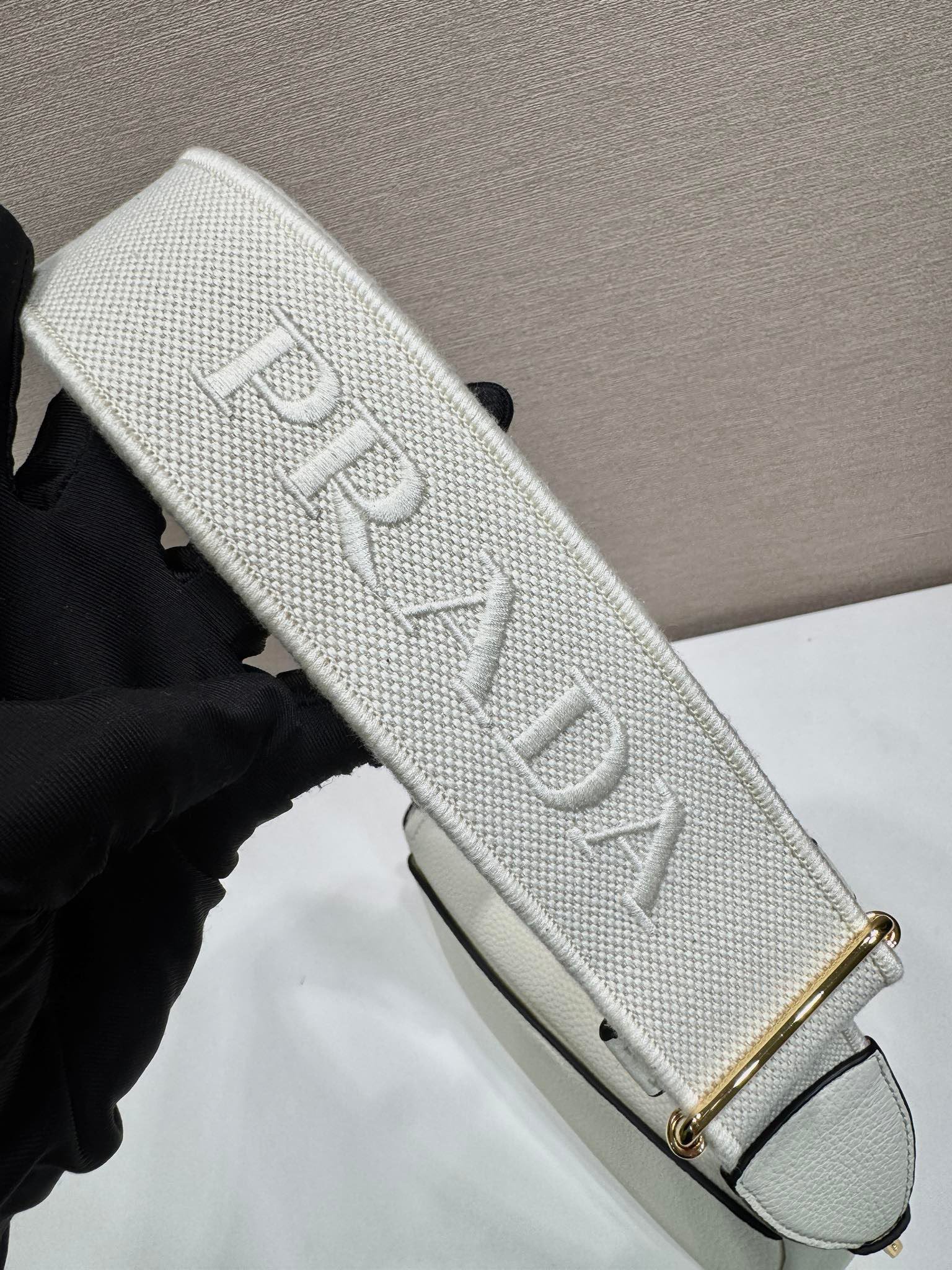 Double shoulder strap imported deer-skin patterned cowhide crossbody bag - 图片 7