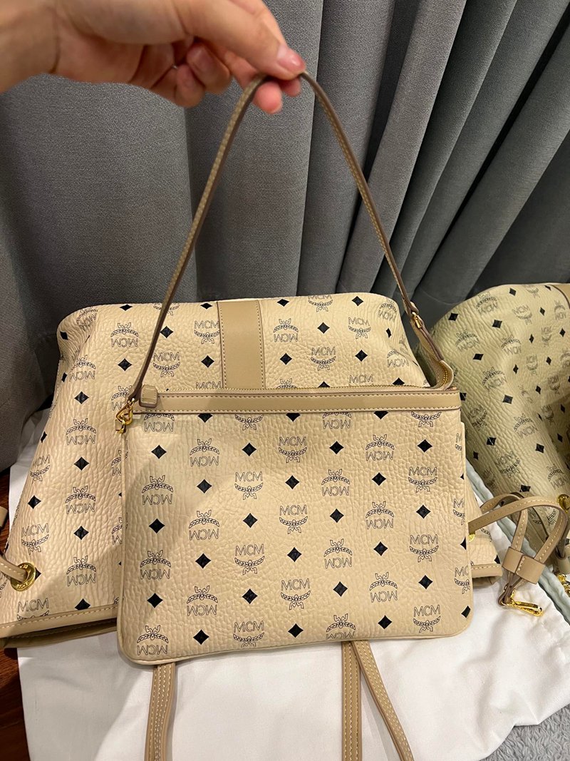 MCM Toni Visetos Series Tote Bag - 图片 9
