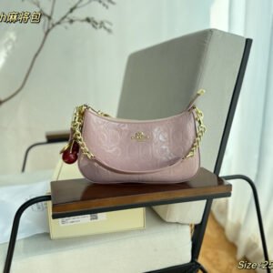 COACH dusty pink Teri Underarm shoulder bag