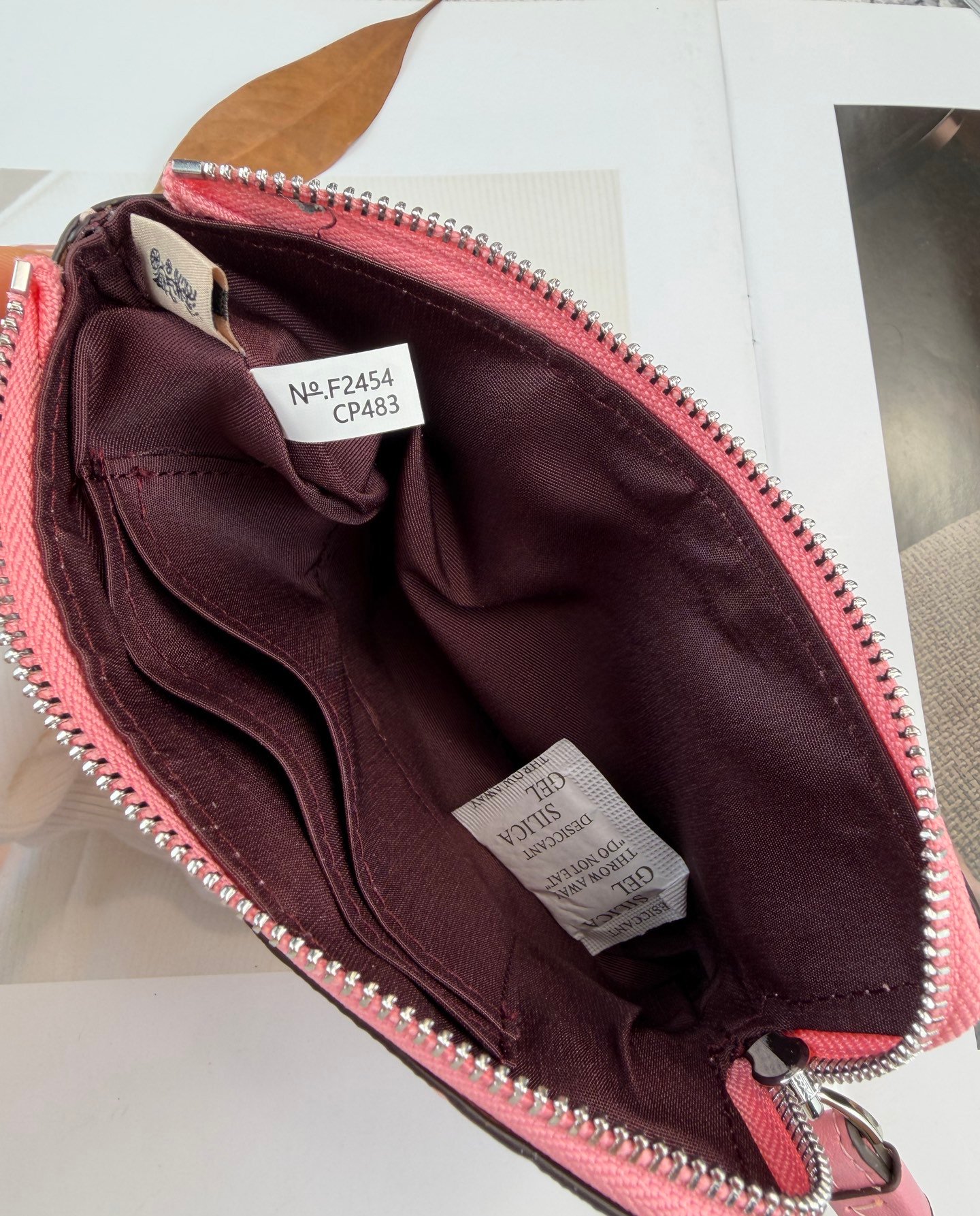 COACH CP483 pink patent embossed change handbag - 图片 10