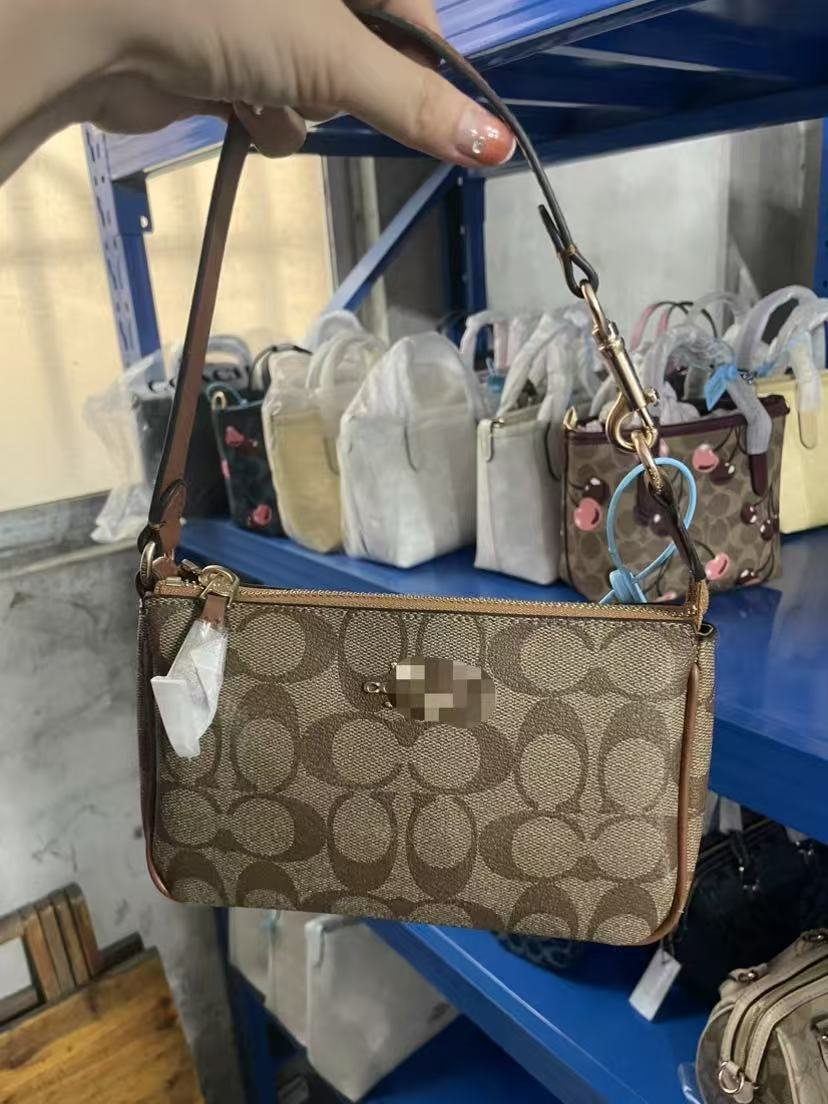 New Nolita 19 genuine leather mahjong bag from C brand, stylish and versatile underarm bag, women's shoulder, hand and crossbody purse - 图片 2