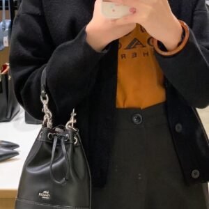 New Bridget French Stick Bag from KouC, Commute Handbag, Single Shoulder Underarm Bag, Large Capacity Tote Bag for Women, Cross-border Style