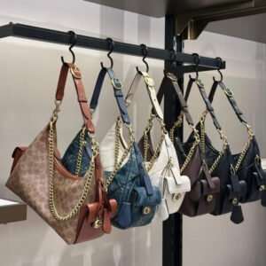 New pocket juliet retro chain versatile shoulder moto crossbody women's bag from Kouc